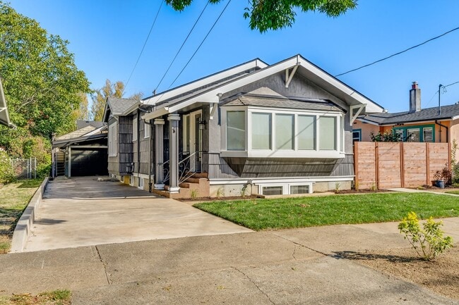 property at 2730 SE 74th Ave