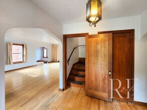 9051 Sunset Ln NW in Seabeck, WA - Building Photo - Building Photo