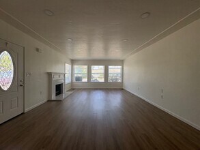 25109 Starr St-Unit -25111 in Loma Linda, CA - Building Photo - Building Photo