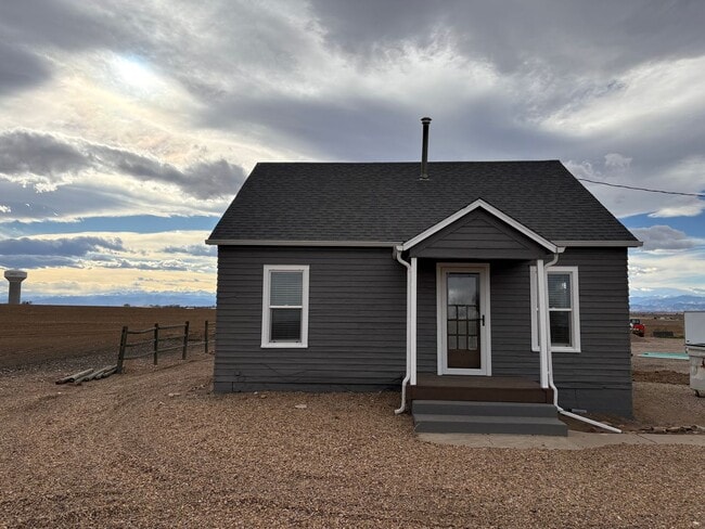 property at 19461 Weld County Rd 17