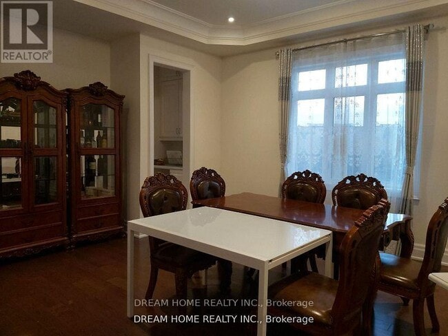 96 Hamster Cres in Aurora, ON - Building Photo - Building Photo