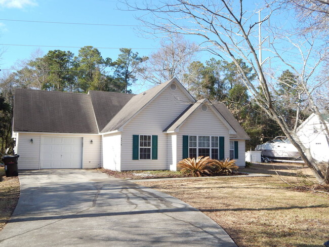 5518 Plover Ct in Wilmington, NC - Building Photo - Building Photo