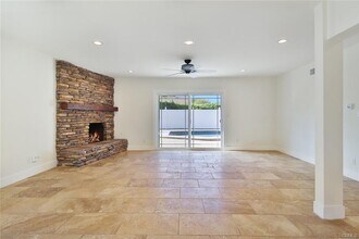 8601 Santa Susana Pl in Los Angeles, CA - Building Photo - Building Photo