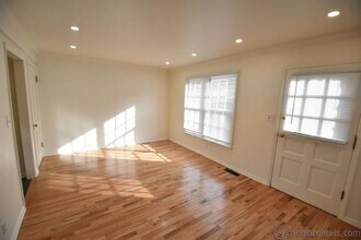 35 E Blenkner St in Columbus, OH - Foto de edificio - Building Photo