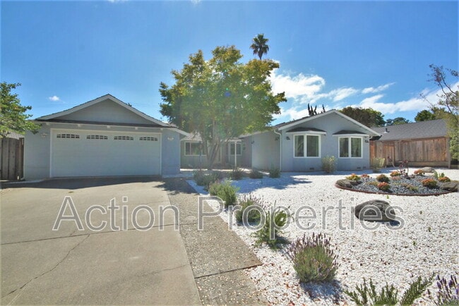 property at 1074 Highlands Cir