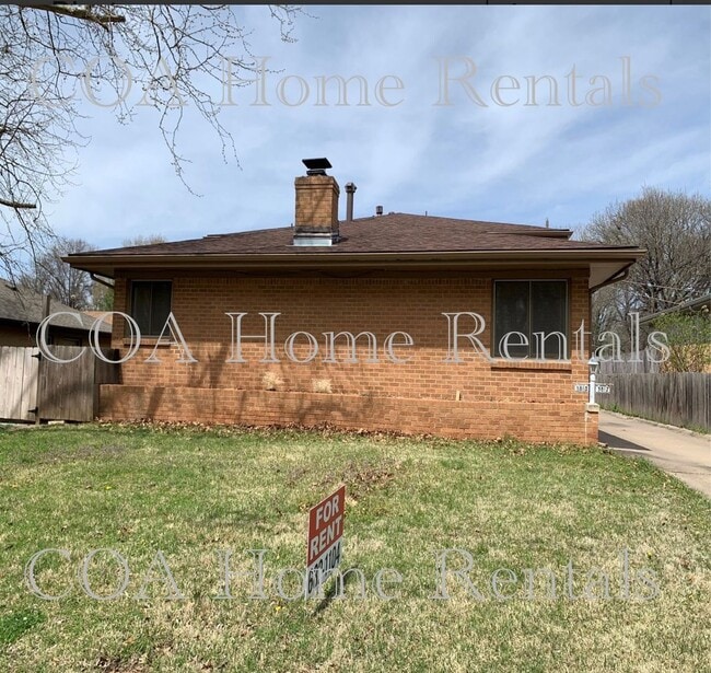 property at 3810 E Orme St