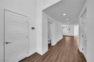 4287 Paragon Highlands Ave in Las Vegas, NV - Building Photo - Building Photo