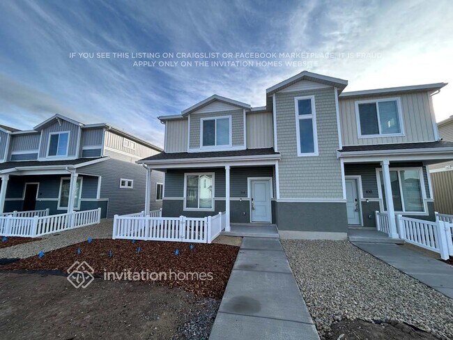 property at 114 N Riverside Dr