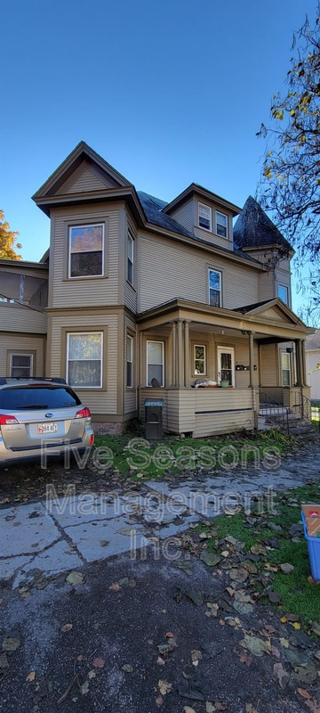 property at 75 Loomis St