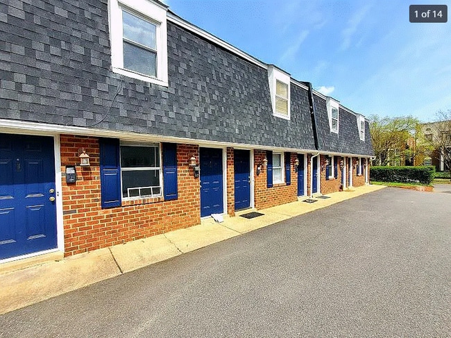 300 S Arthur Ashe Blvd, Unit 6