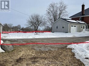 765 County Rd 121 in Kawartha Lakes, ON - Building Photo - Building Photo