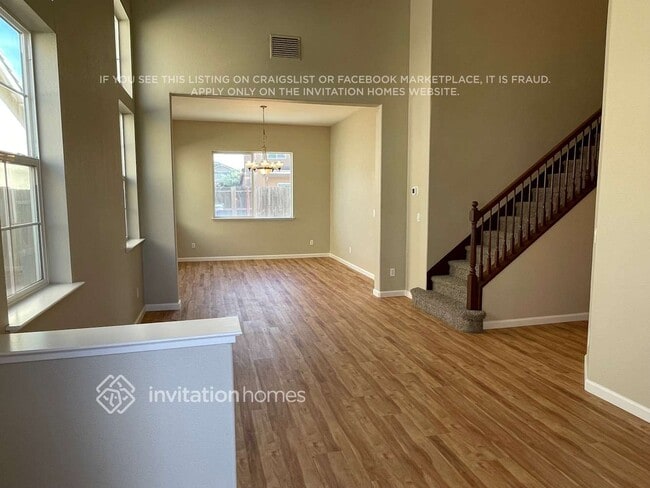 116 Travertine Ave in Lathrop, CA - Building Photo - Building Photo