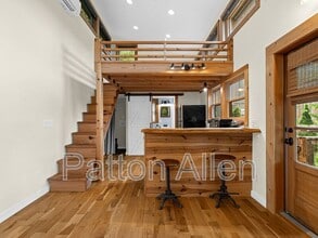 81 5th Ave in Asheville, NC - Building Photo - Building Photo