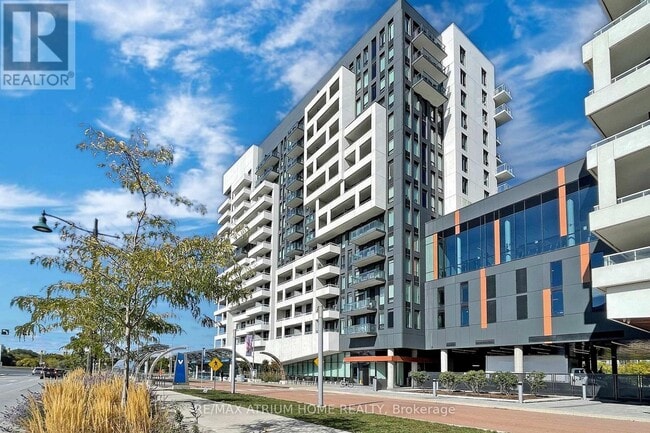 10 Rouge Valley Dr W in Markham, ON - Building Photo - Building Photo