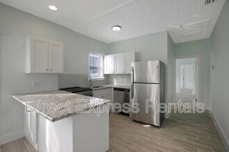 13311 1st St E in Madeira Beach, FL - Building Photo - Building Photo