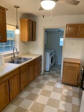 5017 Lyons Ave in Houston, TX - Building Photo - Building Photo