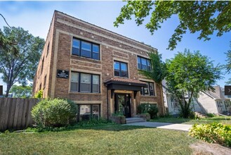 1664 Randolph Ave in St. Paul, MN - Building Photo - Interior Photo