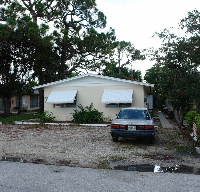 1020 NE 9th Ave in Fort Lauderdale, FL - Building Photo - Building Photo