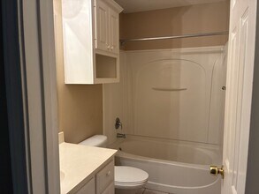 6305 34th Pl in Lubbock, TX - Building Photo - Building Photo