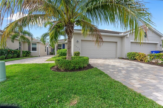 4220 Lemongrass Dr in Ft. Myers, FL - Building Photo - Building Photo