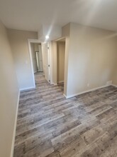 5232 Bannerman Dr NW in Calgary, AB - Building Photo - Building Photo