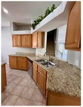 2352 Rosehaven Dr in Wesley Chapel, FL - Building Photo - Building Photo