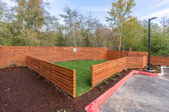Tull Road Townhomes in Bellingham, WA - Building Photo - Building Photo