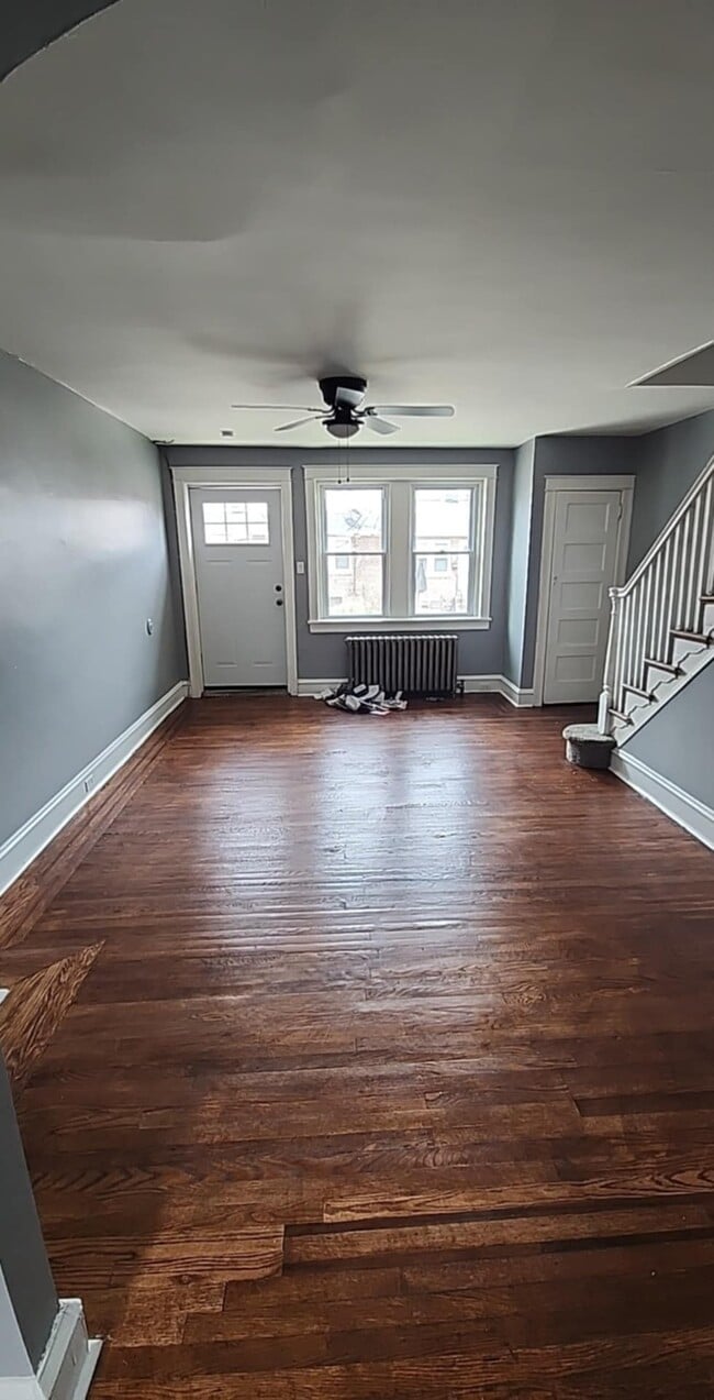 7124 Seaford Rd in Upper Darby, PA - Building Photo - Building Photo