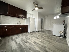 89 Getty Ave in Clifton, NJ - Building Photo - Building Photo