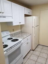 46 Silver Hill Ln in Natick, MA - Building Photo - Building Photo