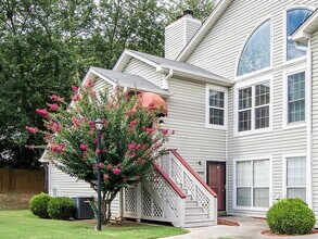 1014 Stones Throw Dr NW in Huntsville, AL - Building Photo - Building Photo