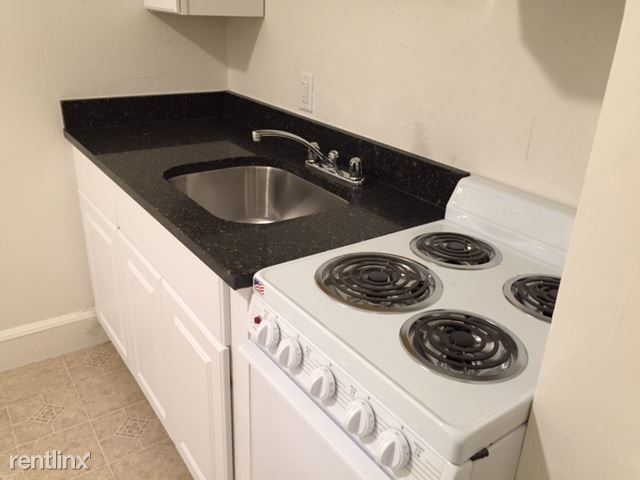 195 Thomas E. Burgin Pkwy in Quincy, MA - Building Photo - Building Photo