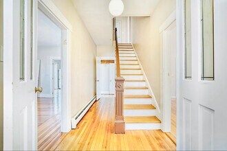 187 Washington St in Quincy, MA - Building Photo - Building Photo