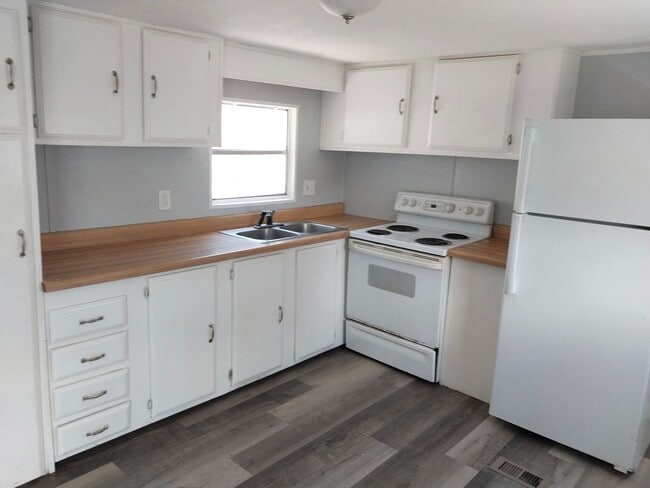 225 Adams St in Auburndale, FL - Building Photo - Building Photo