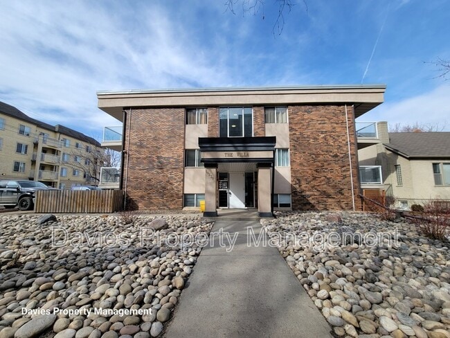 property at 10230-10120 120 St NW