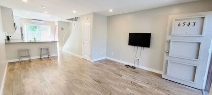 6543 Bell Bluff Ave in San Diego, CA - Building Photo - Building Photo