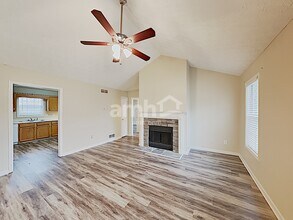 3349 Mooring Dr in Powder Springs, GA - Building Photo - Building Photo