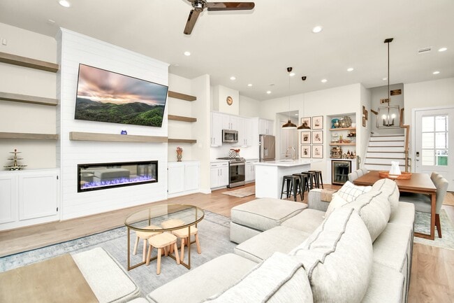 property at 114 N Everton St