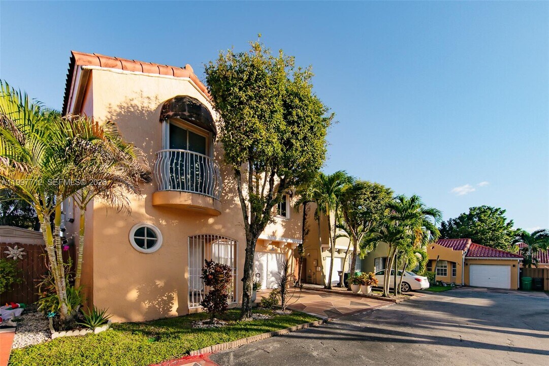 165 NW 85th Ct in Miami, FL - Building Photo