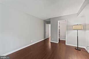 8350 Greensboro Dr in McLean, VA - Building Photo