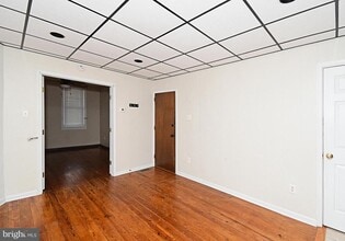 470 Emmett St in Phoenixville, PA - Building Photo - Building Photo