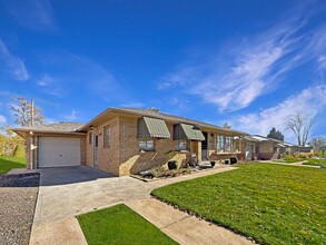 2670 N Milwaukee St in Denver, CO - Foto de edificio - Building Photo