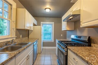 3312 Falligant Ave in Thunderbolt, GA - Building Photo - Building Photo