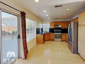 5432 Crimson Cir in Fremont, CA - Building Photo - Building Photo