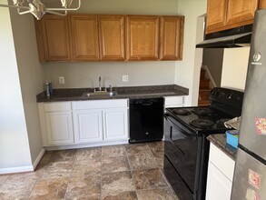 417 Eisner St in Silver Spring, MD - Foto de edificio - Building Photo