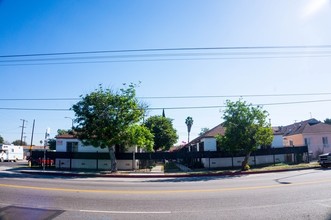 9006 Avalon Blvd in Los Angeles, CA - Building Photo - Building Photo