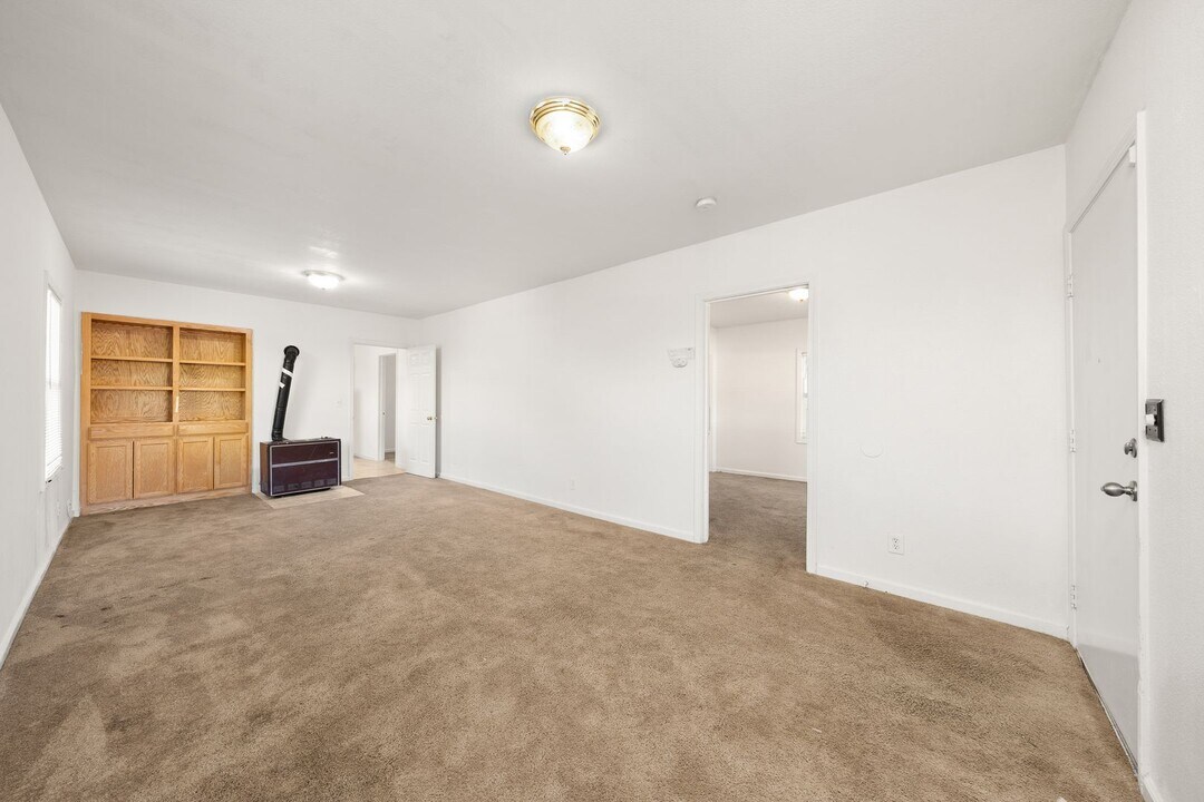 3324 6th Ave-Unit -3324 6th Ave in Sacramento, CA - Building Photo