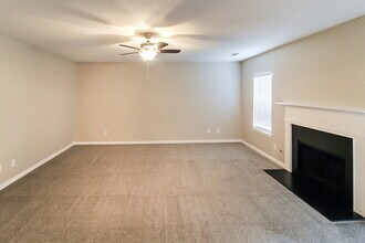 95 Kirkland Ct in Covington, GA - Foto de edificio - Building Photo