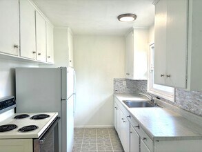 9210 SE Gladstone St in Portland, OR - Building Photo - Building Photo