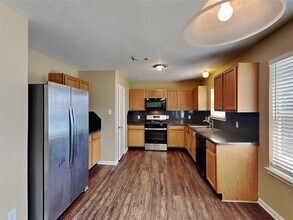 17007 Evening Run Ln in Richmond, TX - Building Photo - Building Photo